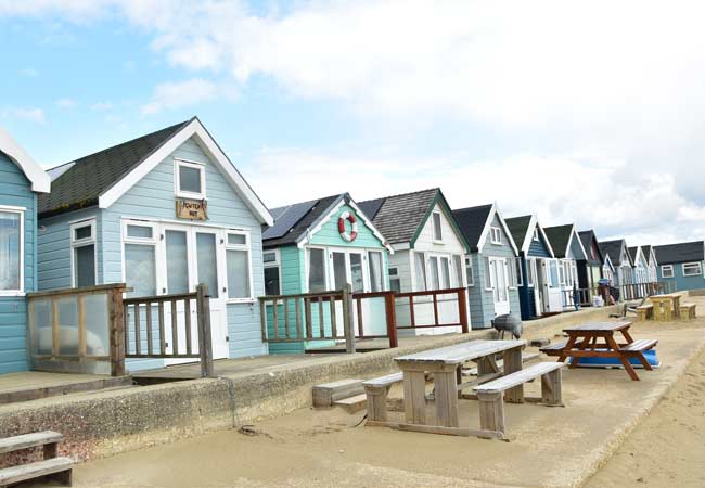 Strandhütten in Mudeford Sandspit