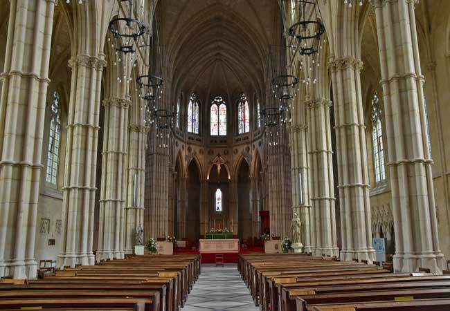 Arundel Cathedral inside