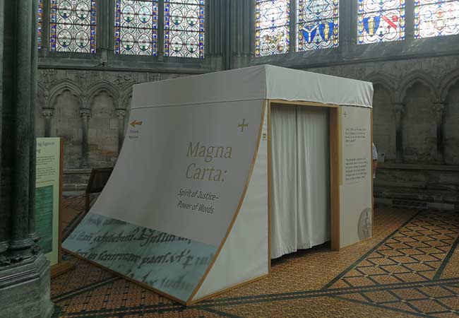 La Carta Magna se exhibe en la sala capitular